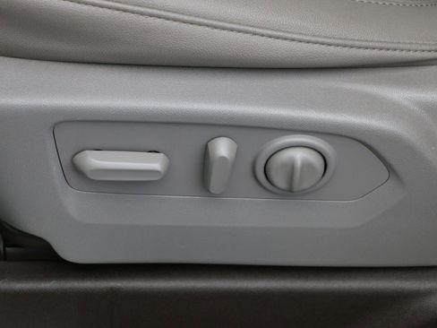 Used 2021 GMC Sierra 1500 SLT w/ SLT Premium Package image 26