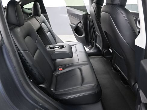 Used 2020 Tesla Model Y Performance AWD/4WD image 23