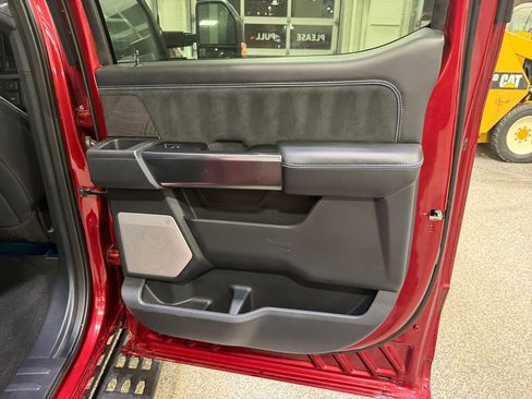 Used 2025 Ford F250 Platinum w/ Tremor Off-Road Package image 22