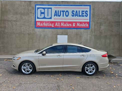 Used 2018 Ford Fusion S image 4