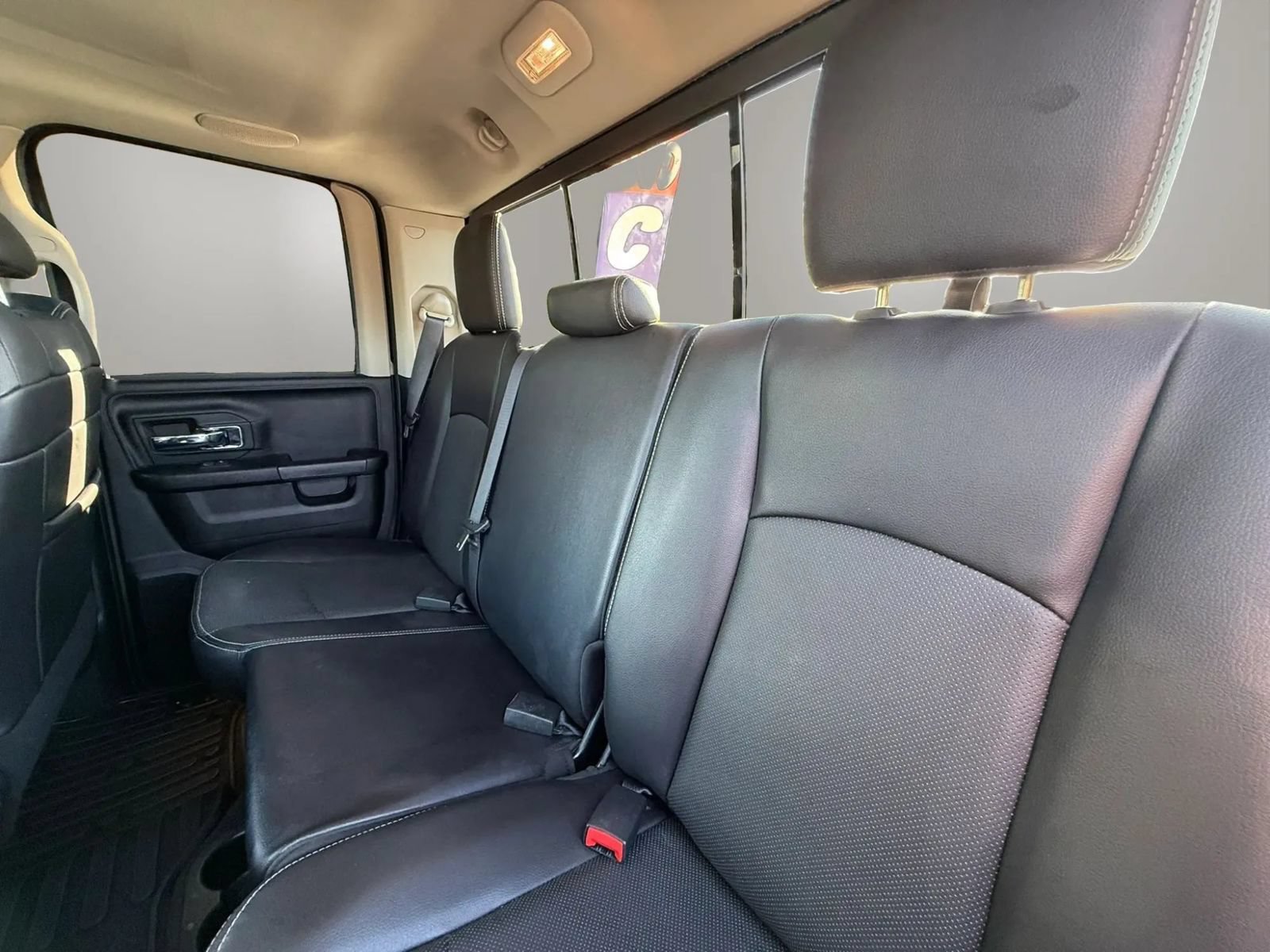 Used 2016 RAM 1500 Laramie w/ Convenience Group AWD/4WD image 38