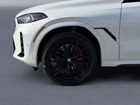 New 2026 BMW X6 xDrive40i image 9