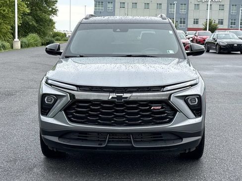 Used 2025 Chevrolet TrailBlazer RS w/ Driver Confidence Package AWD/4WD image 29