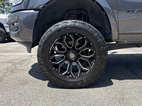 Used 2021 RAM 2500 Laramie AWD/4WD image 9