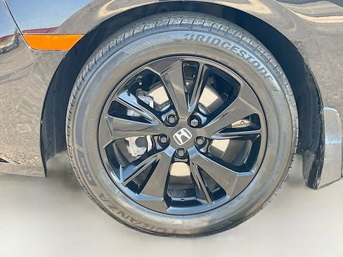 Used 2024 Honda Odyssey Sport image 32