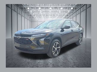 Certified 2025 Chevrolet Trax RS w/ Sunroof Package FWD 360° Tour