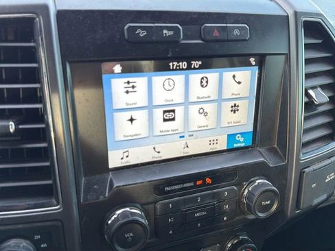 Used 2017 Ford F150 XLT w/ Equipment Group 302A Luxury image 25