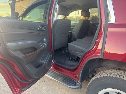 Used 2018 Chevrolet Tahoe 4WD image 10