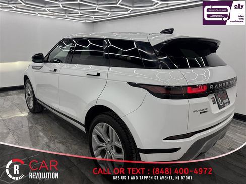 Used 2020 Land Rover Range Rover Evoque SE image 4