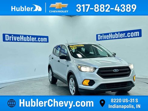 Used 2019 Ford Escape S FWD image 1