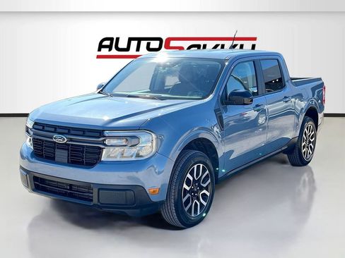 Used 2024 Ford Maverick Lariat w/ 4K Tow Package AWD/4WD image 3