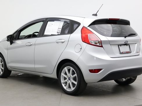 Used 2019 Ford Fiesta SE w/ Equipment Group 201A FWD image 5