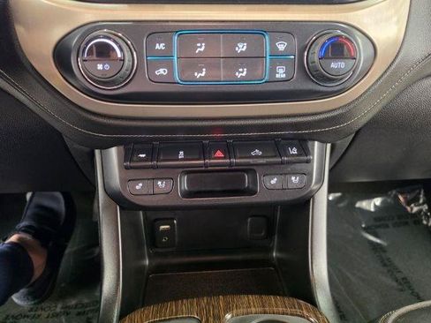 Used 2017 GMC Canyon Denali RWD image 20