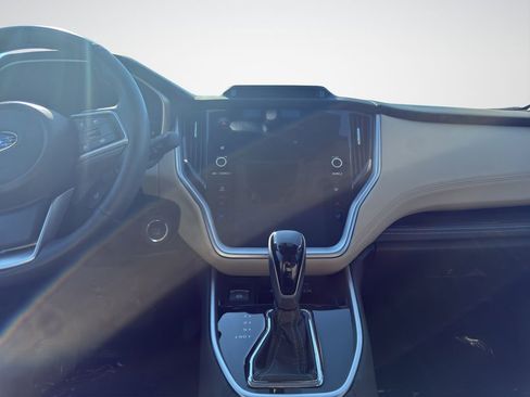 Used 2024 Subaru Outback Limited image 15