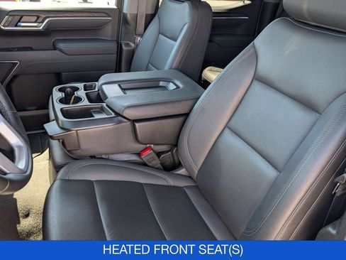 Used 2025 GMC Sierra 1500 SLT AWD/4WD image 14