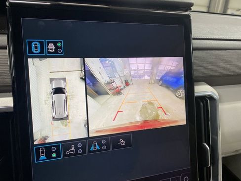 Certified 2024 GMC Acadia Denali w/ Super Cruise Package image 21