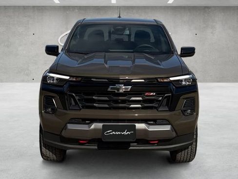 Used 2024 Chevrolet Colorado Z71 w/ Z71 Convenience Package 2 image 18