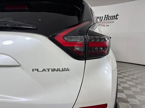 Used 2024 Nissan Murano Platinum w/ Cargo Package FWD image 37