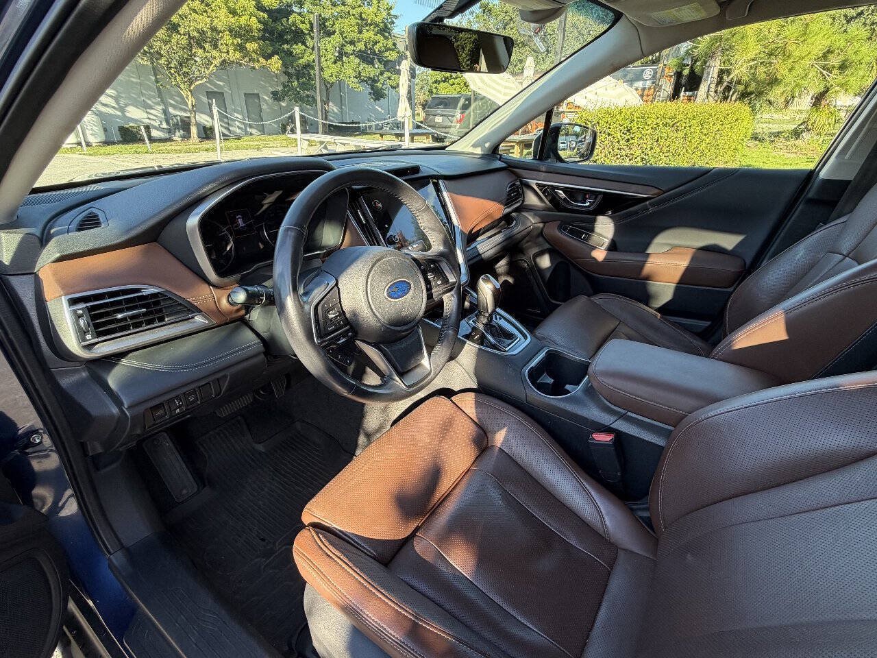 Used 2021 Subaru Outback Touring w/ Popular Package #2 AWD/4WD image 9