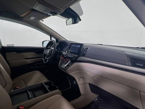 Used 2022 Honda Odyssey EX image 10