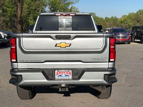 New 2026 Chevrolet Silverado 3500 High Country w/ High Country Premium Package AWD/4WD image 6