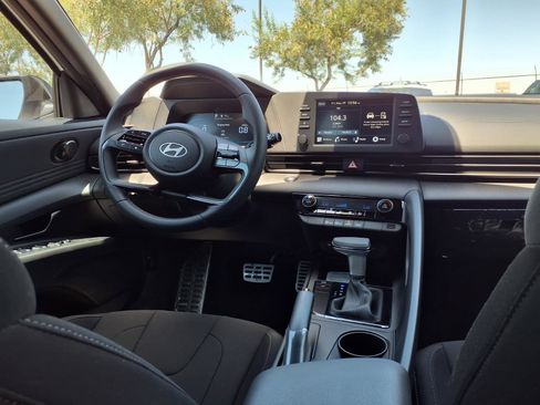 New 2026 Hyundai Elantra Sport FWD image 10