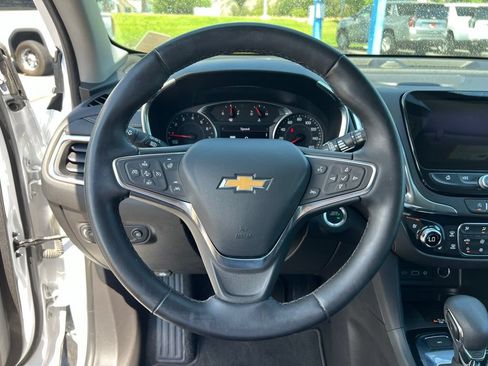 Used 2024 Chevrolet Equinox Premier AWD/4WD image 31