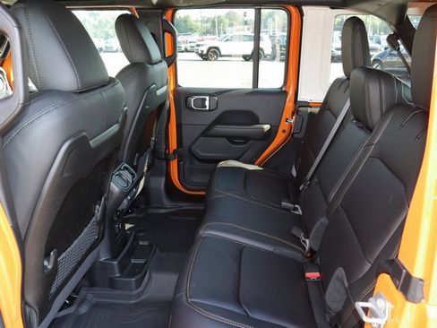 New 2025 Jeep Wrangler Unlimited Rubicon 392 image 27