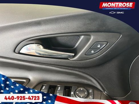 Used 2024 Chevrolet Equinox LT w/ LPO, Cargo Package AWD/4WD image 10