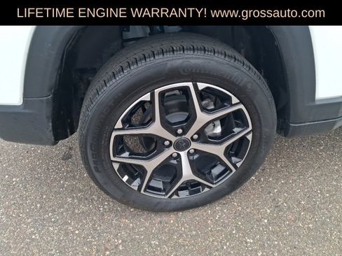 Used 2025 Jeep Compass Limited AWD/4WD image 10