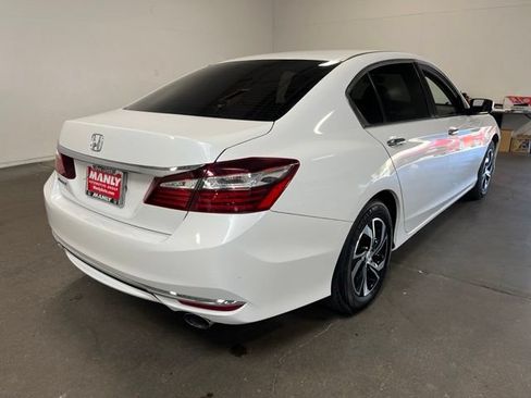 Used 2016 Honda Accord LX image 3