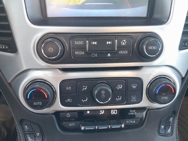 Used 2020 GMC Yukon SLT w/ Premium Edition AWD/4WD image 12