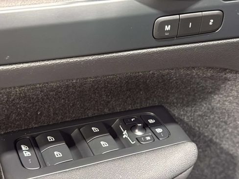 Used 2023 Volvo C40 P8 Recharge Plus w/ Climate Package AWD/4WD image 18