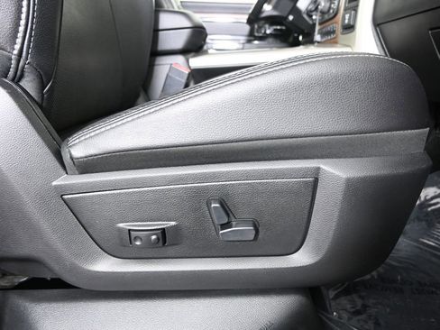Used 2016 RAM 2500 Laramie w/ Sport Appearance Group AWD/4WD image 15