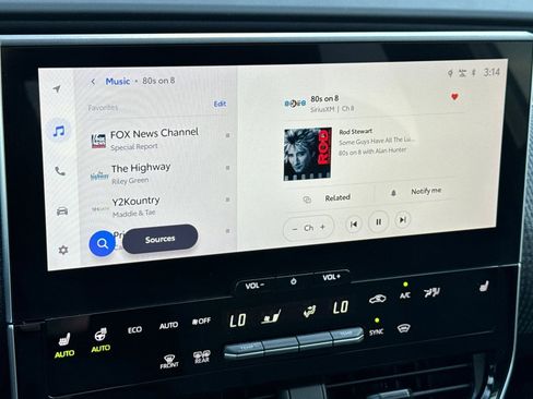 Used 2023 Toyota bZ4X XLE image 18