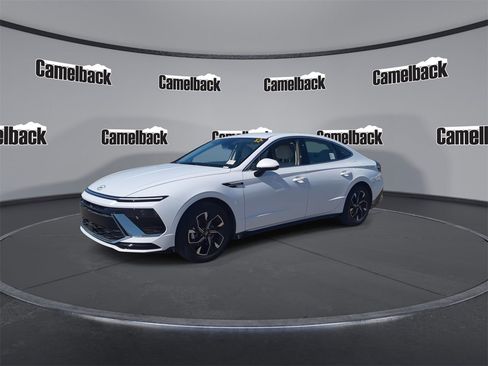 New 2025 Hyundai Sonata SEL image 3