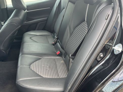 Used 2024 Toyota Camry SE FWD image 10