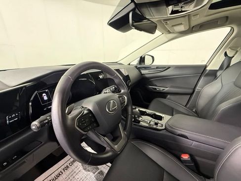 Used 2026 Lexus NX 350 AWD image 7