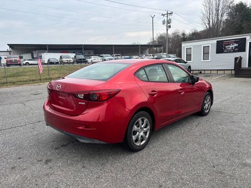 Used 2015 MAZDA MAZDA3 i Sport image 7