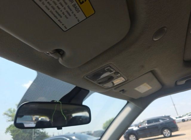 Used 2026 Hyundai Venue SEL FWD image 15