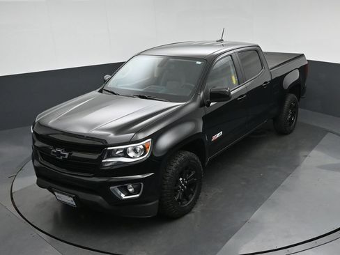 Used 2020 Chevrolet Colorado Z71 w/ Z71 Midnight Edition image 60