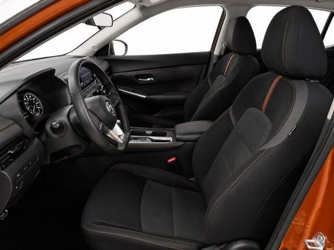 Used 2021 Nissan Sentra SR FWD image 13