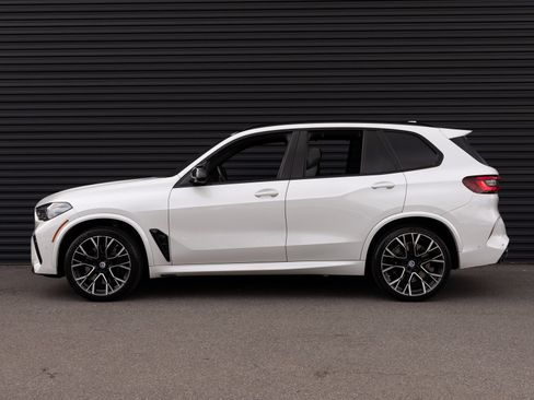 Used 2022 BMW X5 M w/ Competition Package 2 image 2