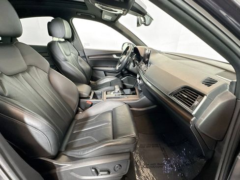 Used 2022 Audi Q5 2.0T Premium Plus w/ Premium Plus Package AWD/4WD image 27