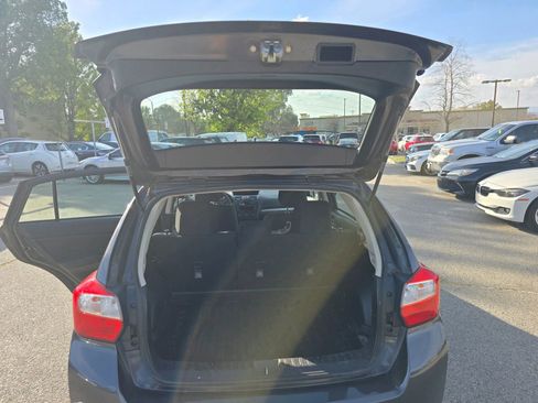 Used 2012 Subaru Impreza 2.0i image 13