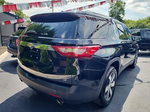 Used 2018 Chevrolet Traverse LT AWD/4WD image 3