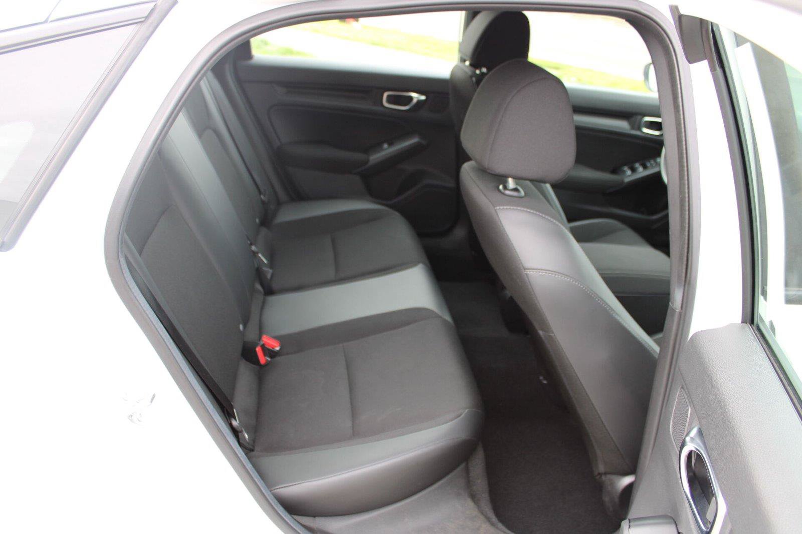 Used 2024 Honda Civic Sport image 12