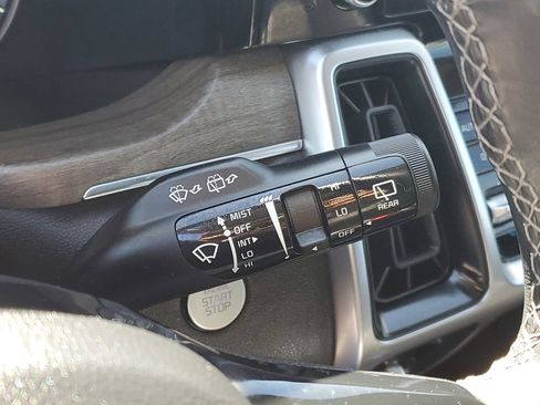 Used 2023 Kia Sorento S w/ Panoramic Sunroof Package AWD/4WD image 18