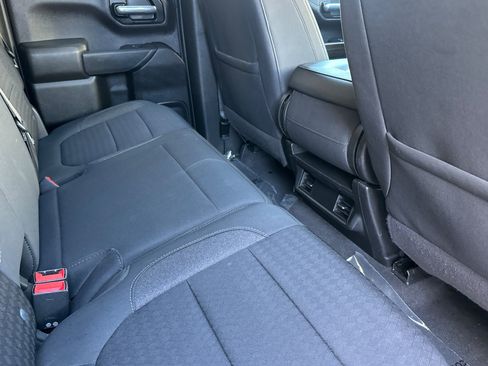 Used 2020 Chevrolet Silverado 1500 LT w/ Trailering Package AWD/4WD image 17