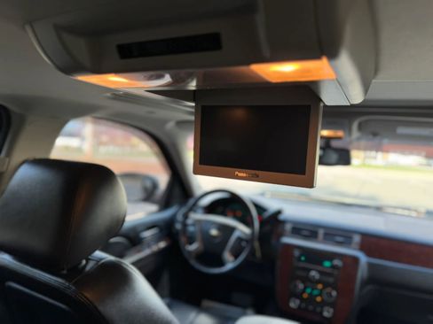 Used 2012 Chevrolet Tahoe LT image 17